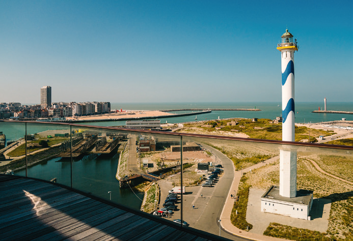 Parel aan de belgische kust, Oostende de stad van zon, zee, en ontspanning. cover