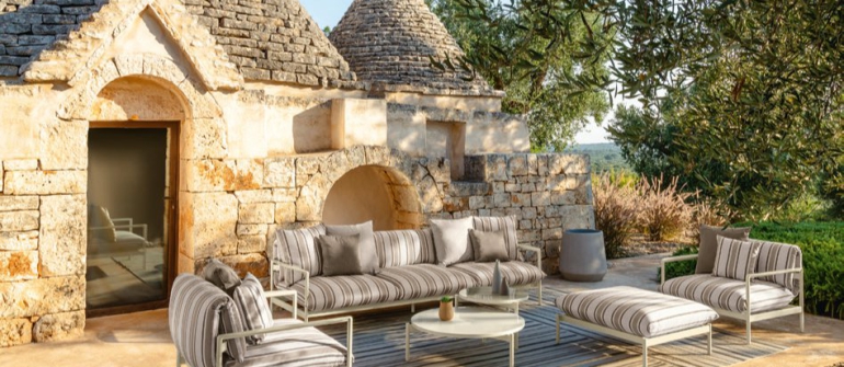 Rechts van de kerk viert feest en bestaat dit jaar 20 jaar !!