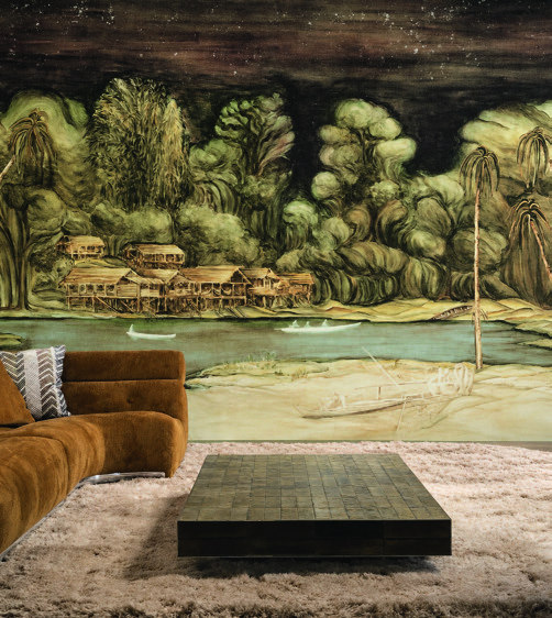 Interieur met wandbekleding en bank van Interior by Cornelis